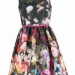 946703_7QH3NZ7OUQAVALLKMJ1LP6LNLFGNZ5_vestiti-eleganti-autunno-inverno-2014-red-valentino-fiori_H222348_L